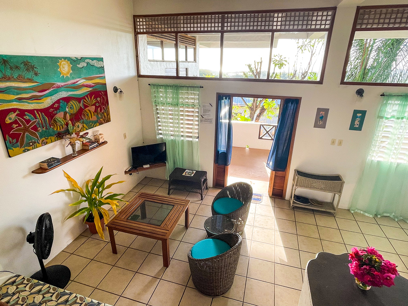 Palm Tree Apartment